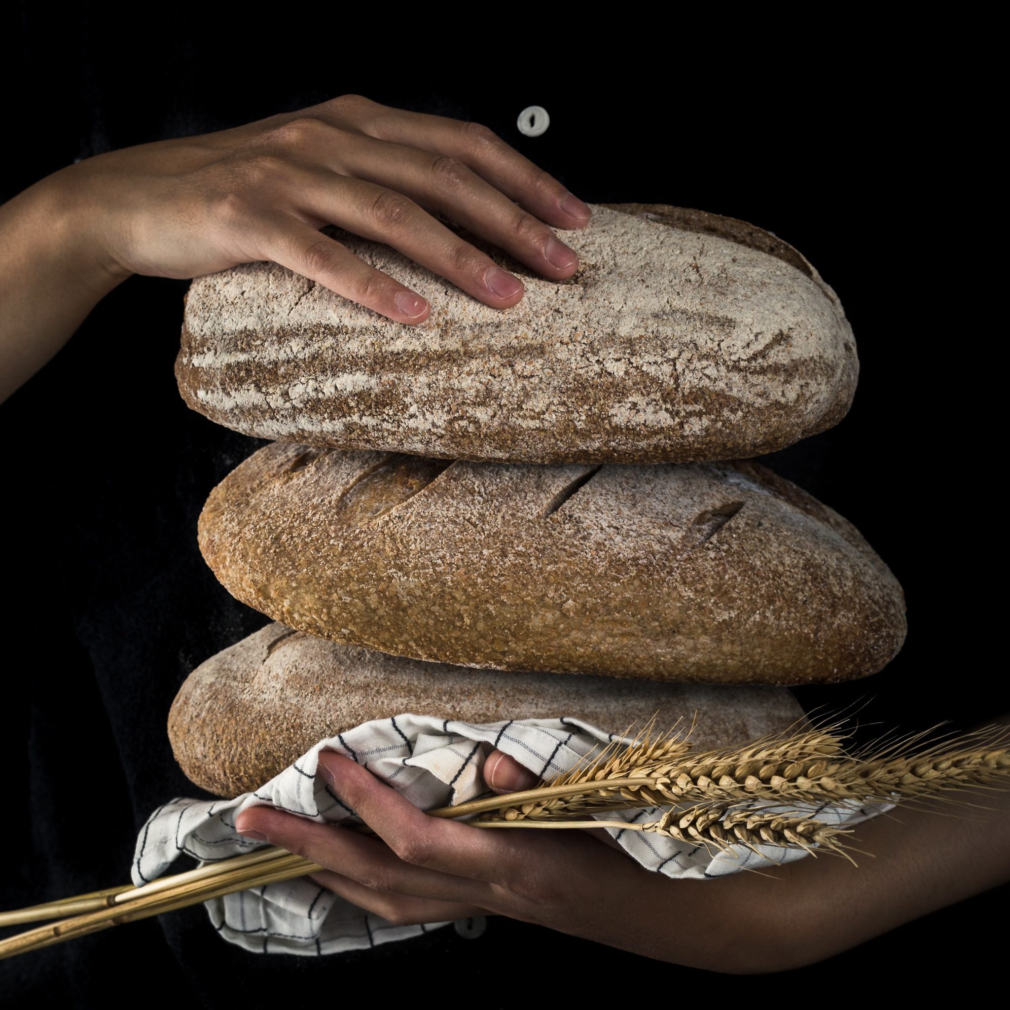 mae-mu-_h-2jrL9cMU-unsplash