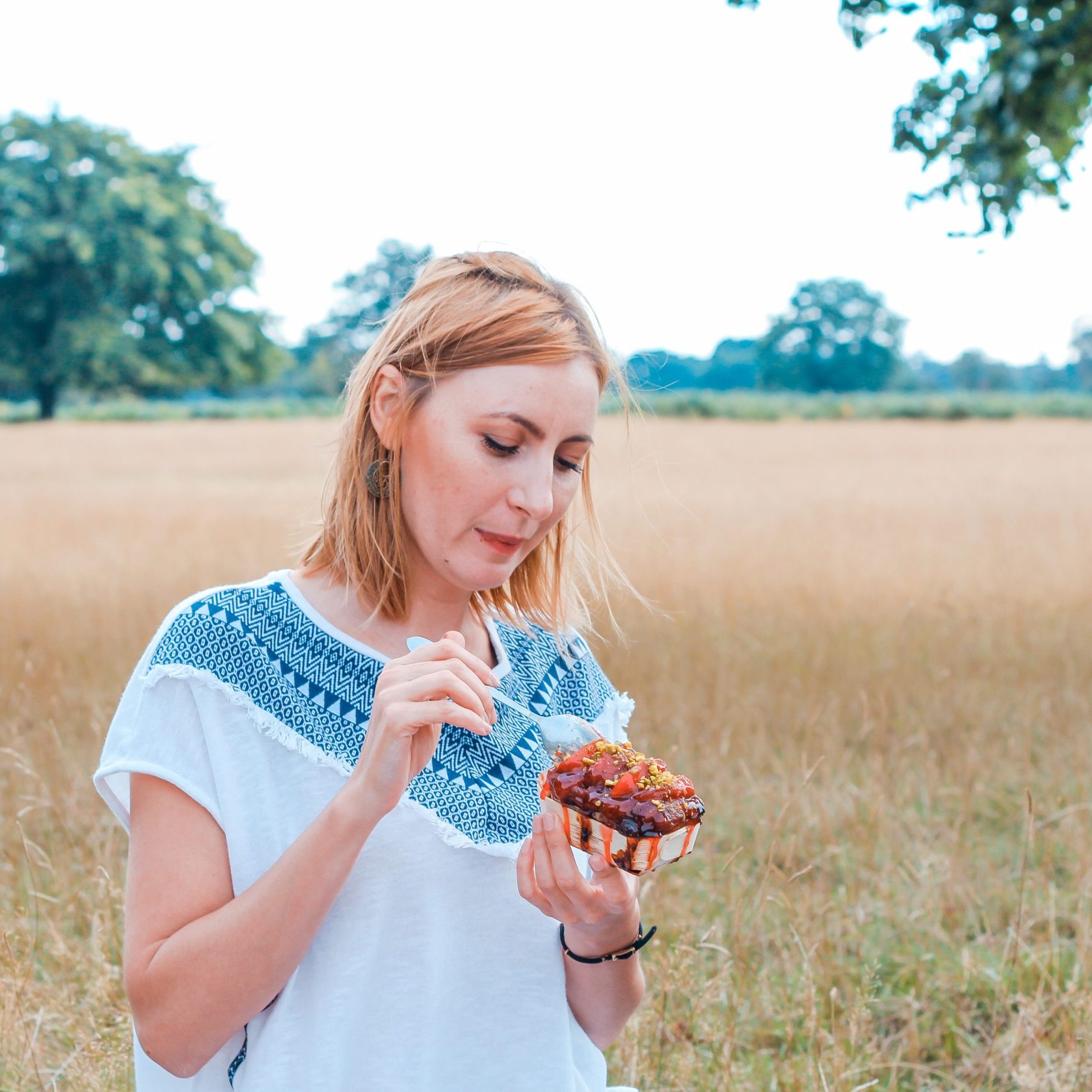 toa-heftiba-YqtPWFl8_Hc-unsplash