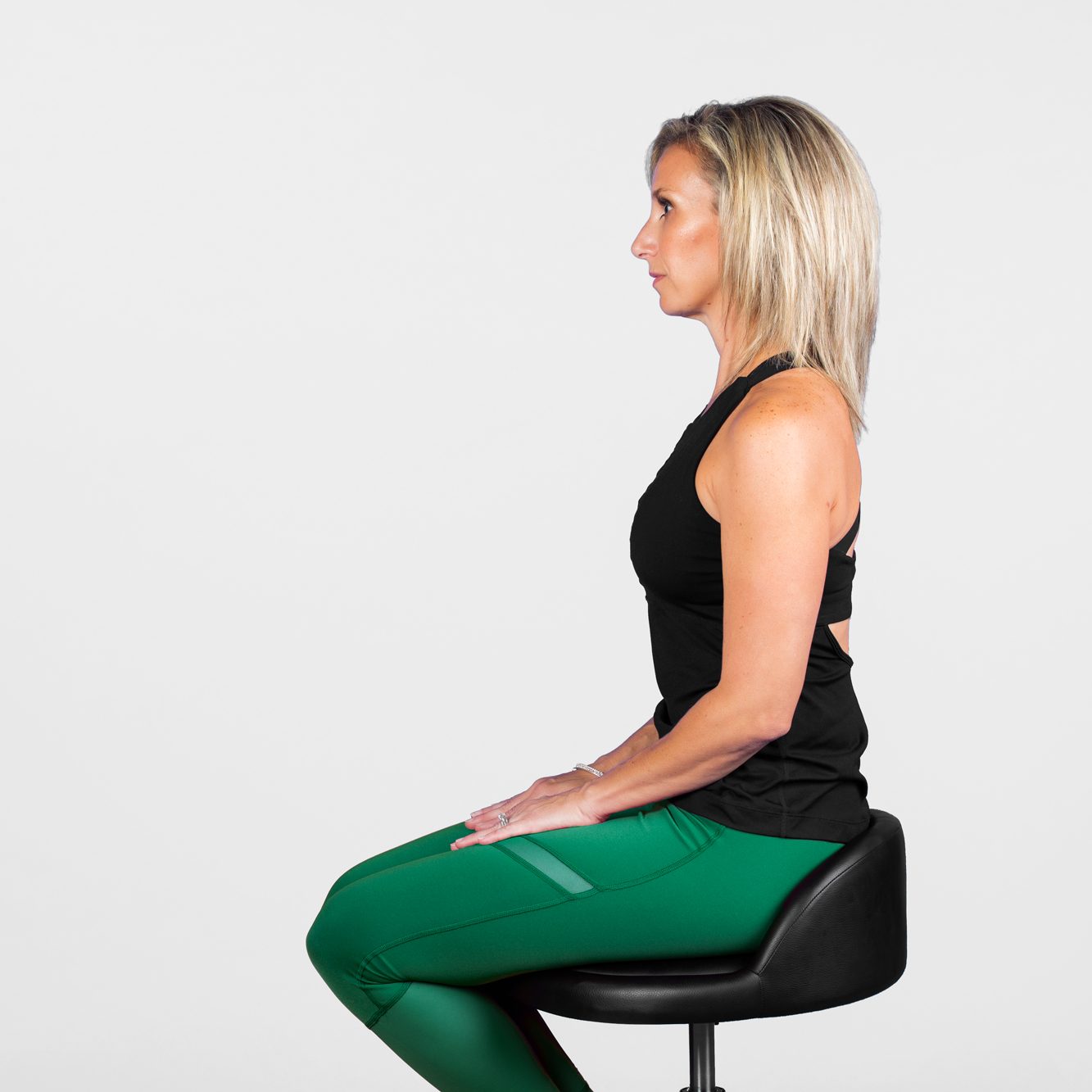 a female patient sits in a chair at empowered health institute in richland, wa